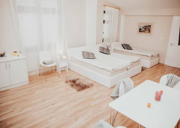 With Amazing View In The Center Apartman